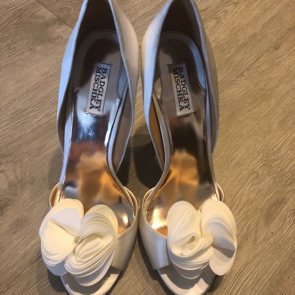 New Badgley Mischka Thora D’orsay Bridal Heel